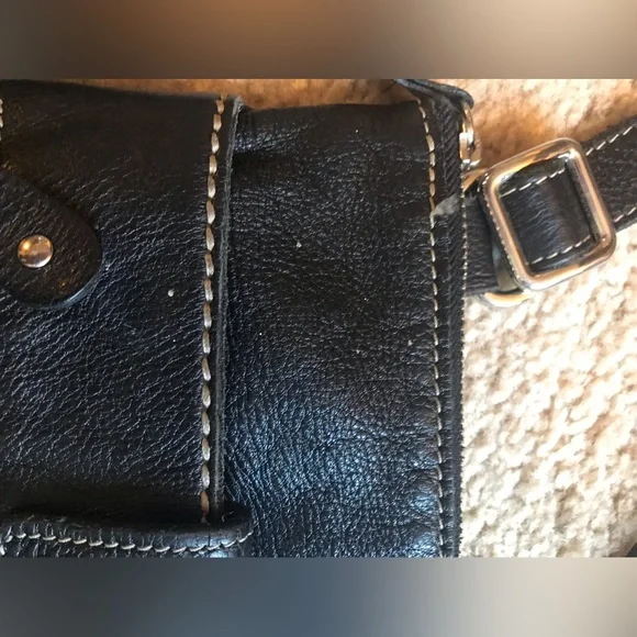 Roots Venetian leather crossbody bag - Picture 4 of 8